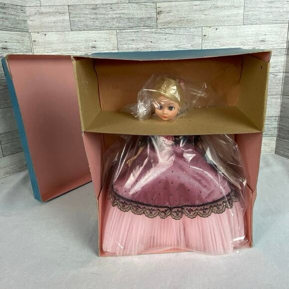 MADAME ALEXANDER PORTRETTES 10” Rosette Doll Pink Lace Gown New in Box Tag 1115 - Picture 9 of 11